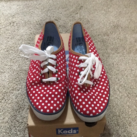 keds red and white polka dot